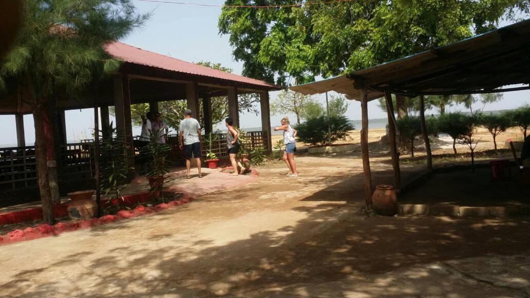 Tendaba Camp 호텔 외부 사진